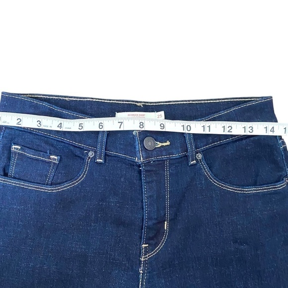 LEVI'S Womens Bermuda Shorts - Picture 7 of 9